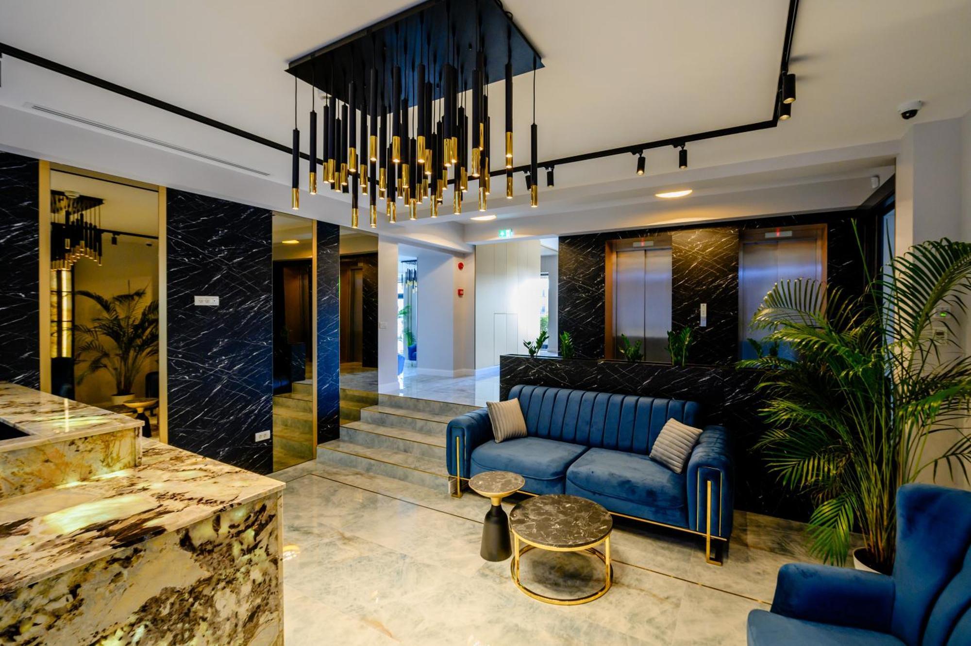Elitte Inn & Suites Roşu エクステリア 写真